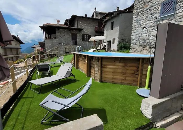 Wetzel Domaso Apartment